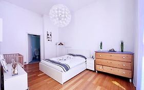 Neo Unu - Doua Dormitoare - Historical Building - Superb